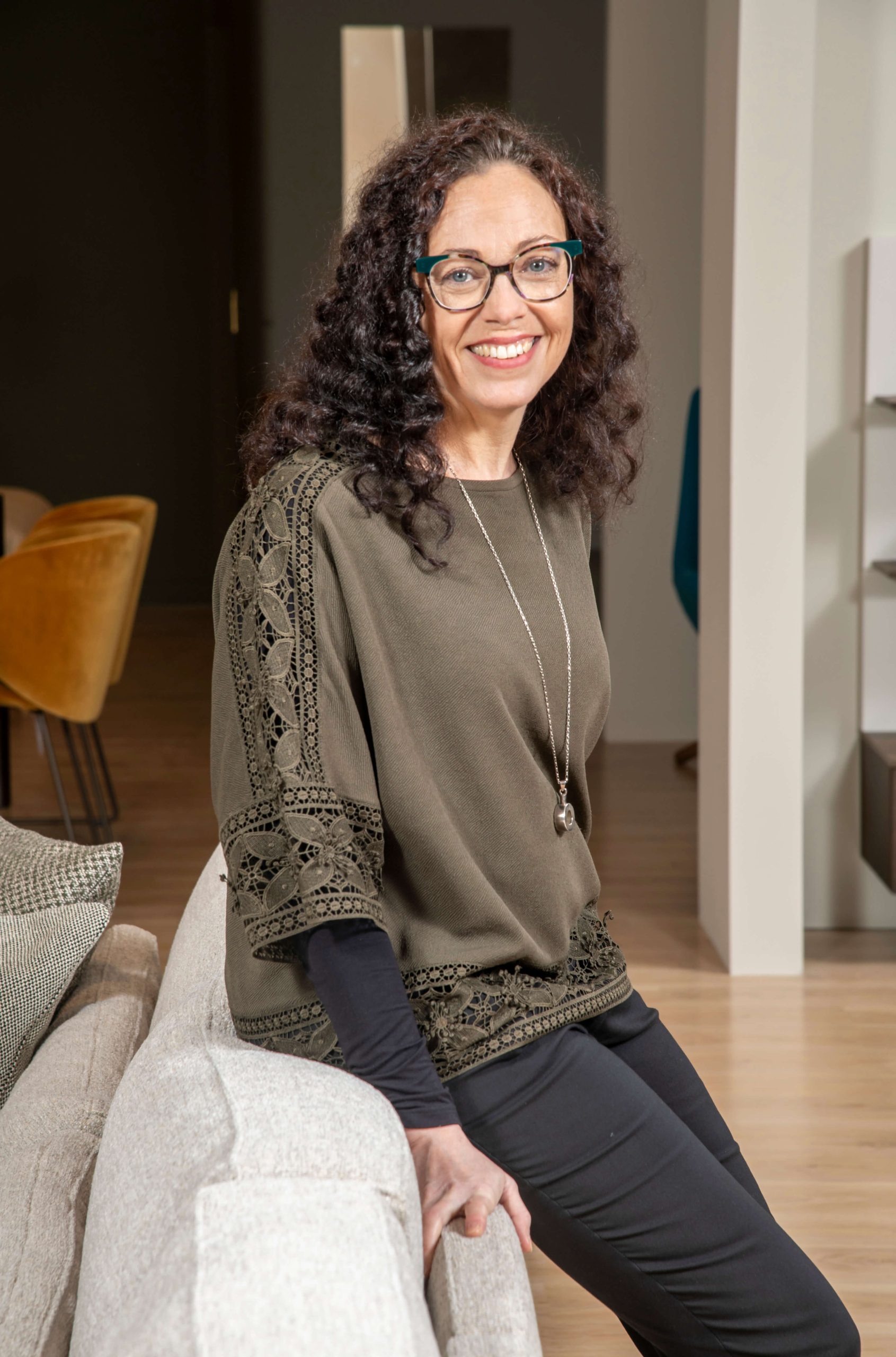 Expert built in fitted Italian Furniture Kitchen designer Dublin Ireland