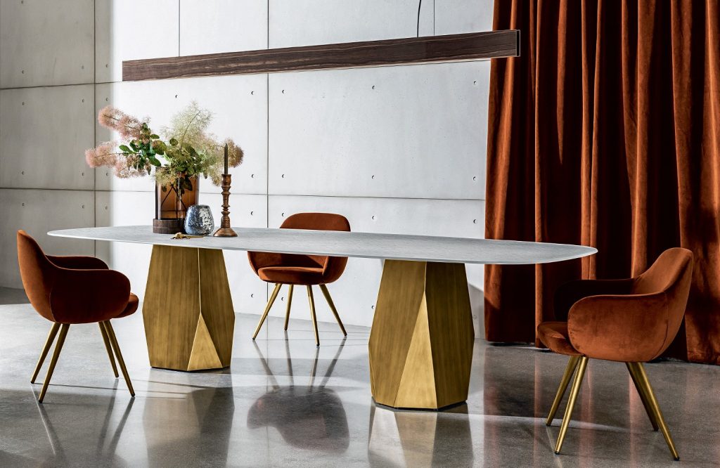 Sovet Italia Deod table